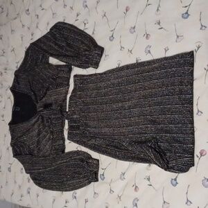 Forever 21+ Women's Glittery Striped Two-Piece Set with Long Sleeves Size 1X